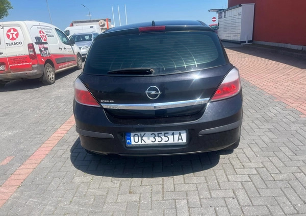 Opel Astra cena 8500 przebieg: 225900, rok produkcji 2004 z Mosina małe 29